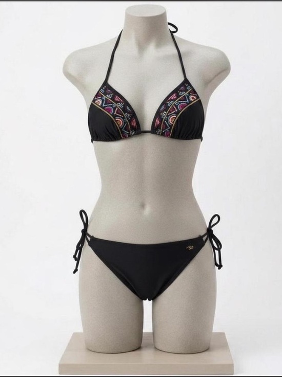 True Craft Other - Mix-and-match triangle bikini tops (x2) with side-tie bottoms